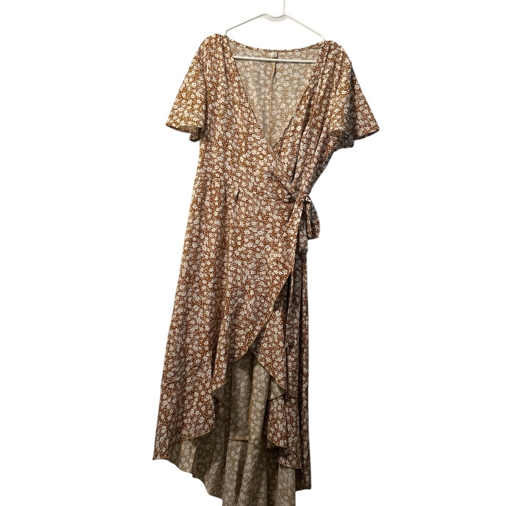 Chic High-Low Floral Dress